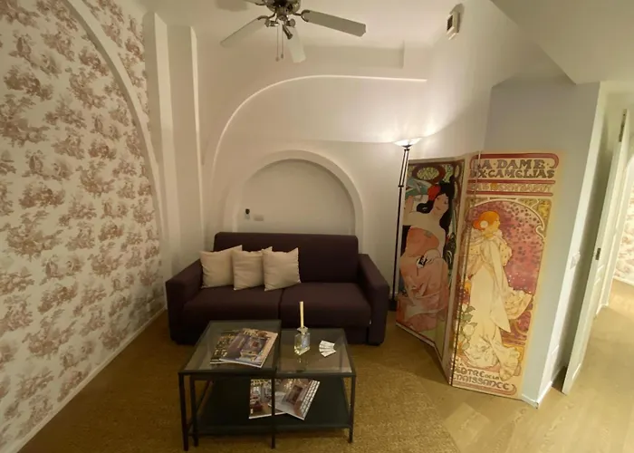 Oda ve Kahvaltı Brera 3*